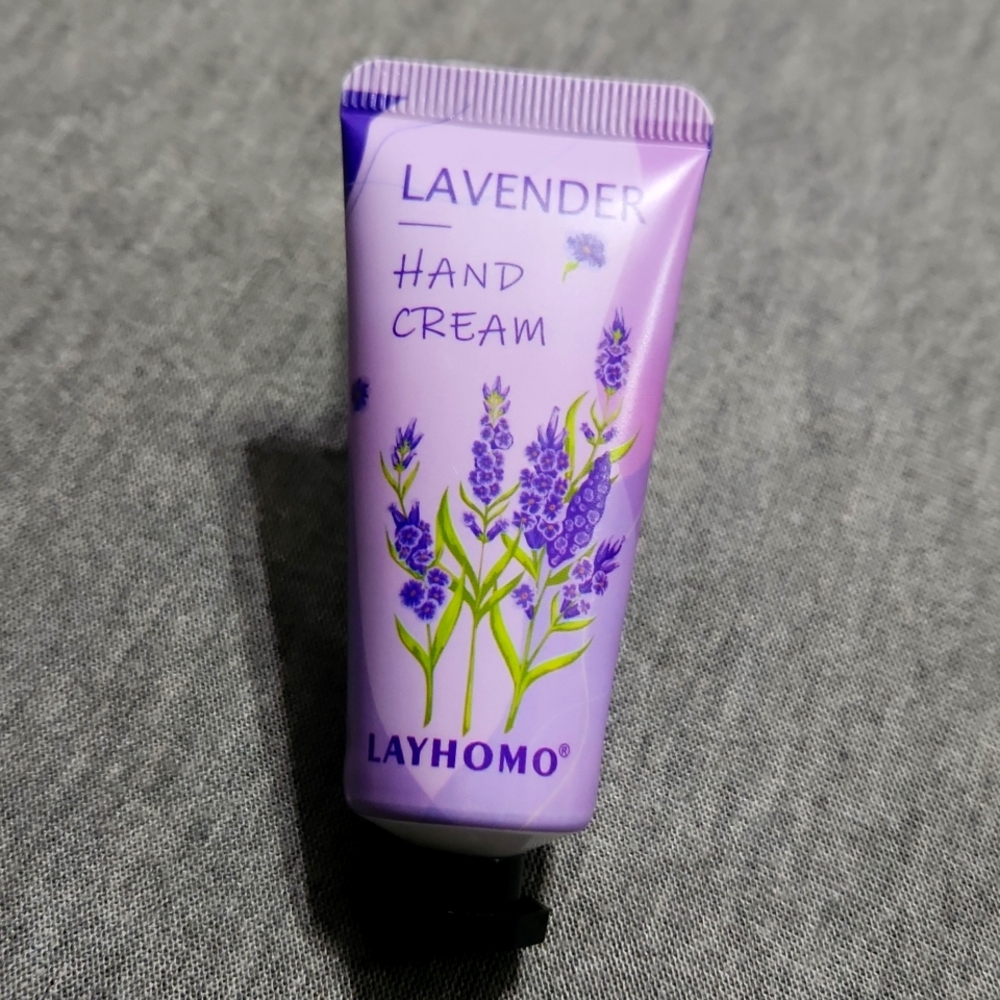 🔴🆓️ FREE* LAYHOMO Lavender Hand Cream Body Lotion Foot Moisturizer Mini Travel